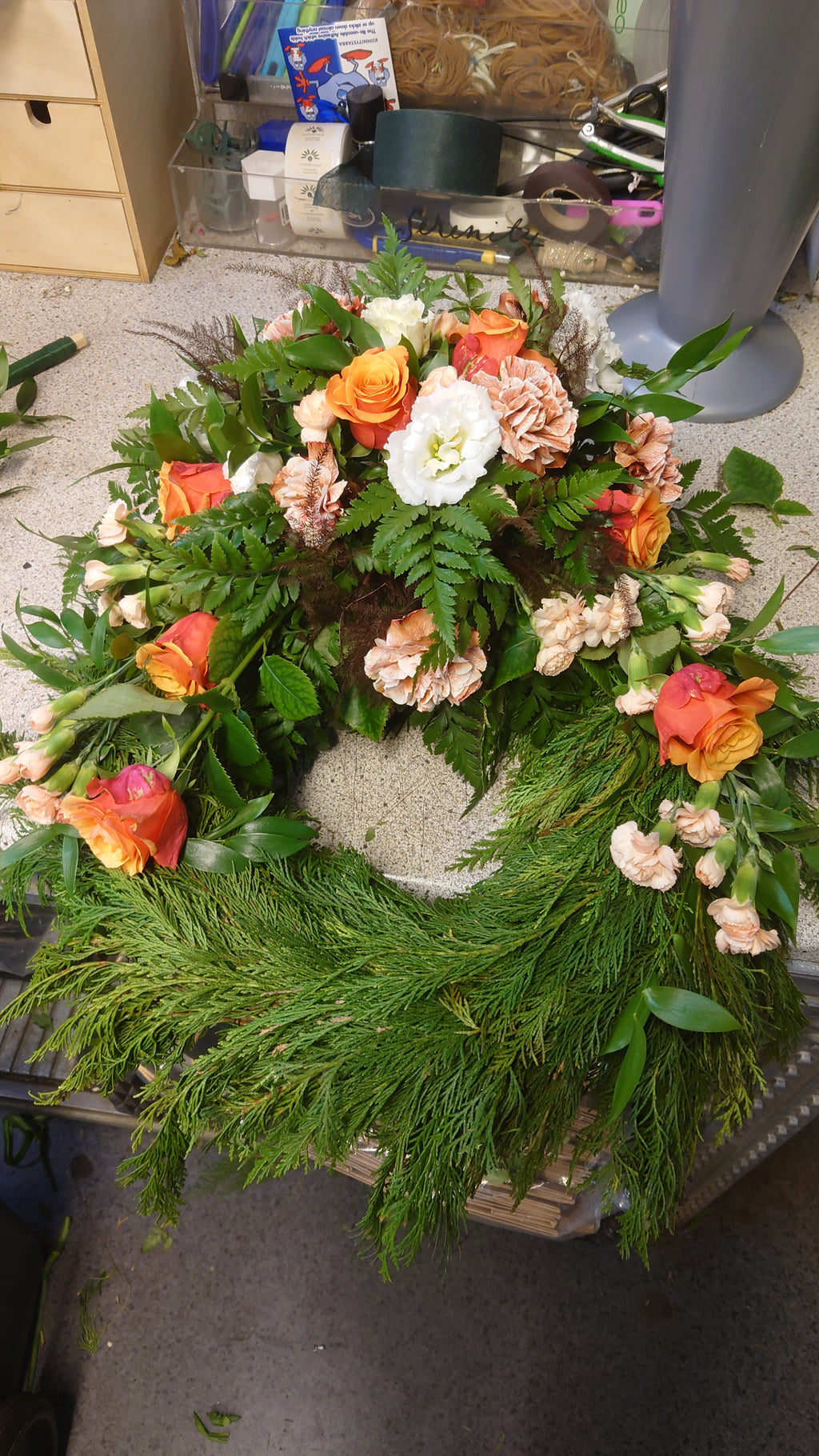 Wreath, classic, bound