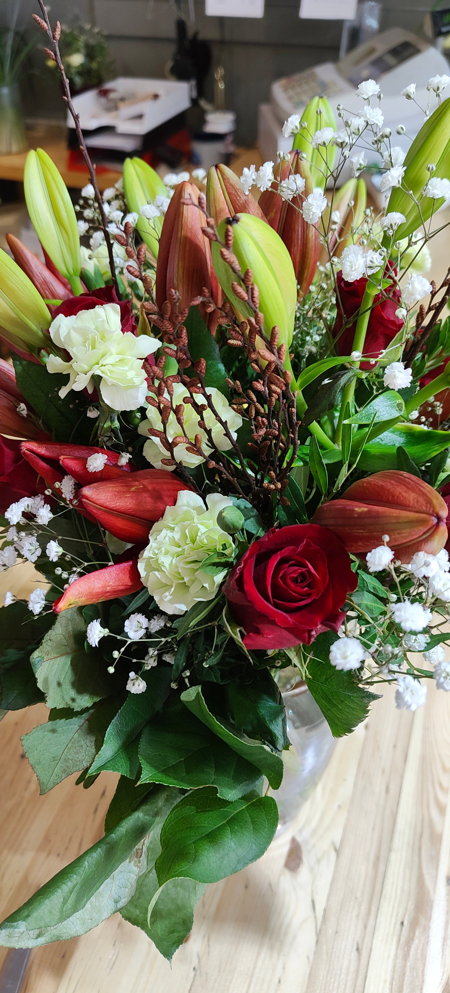 Short Stemmed Roses and Lilies